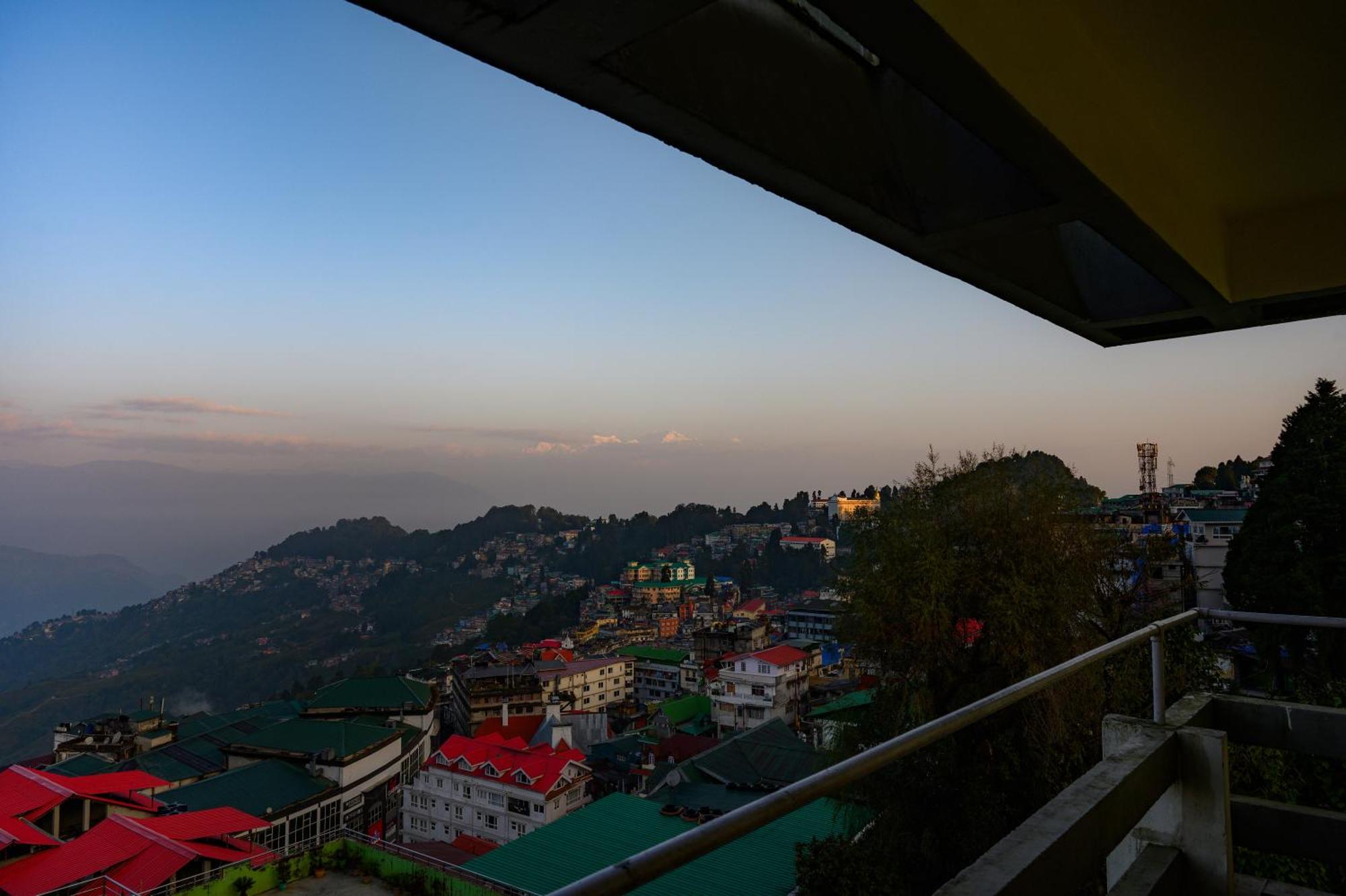 Hotel Sinclairs Darjeeling Dardżyling Zewnętrze zdjęcie